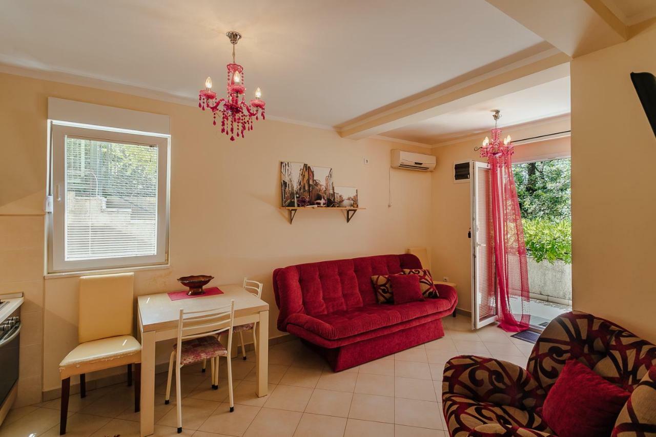 Poolside Apartments Miljan I Ranko Herceg Novi Kültér fotó