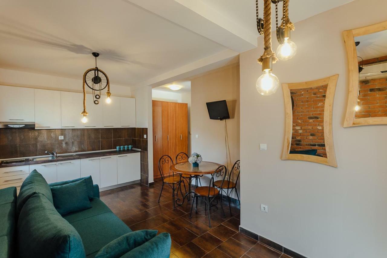 Poolside Apartments Miljan I Ranko Herceg Novi Kültér fotó
