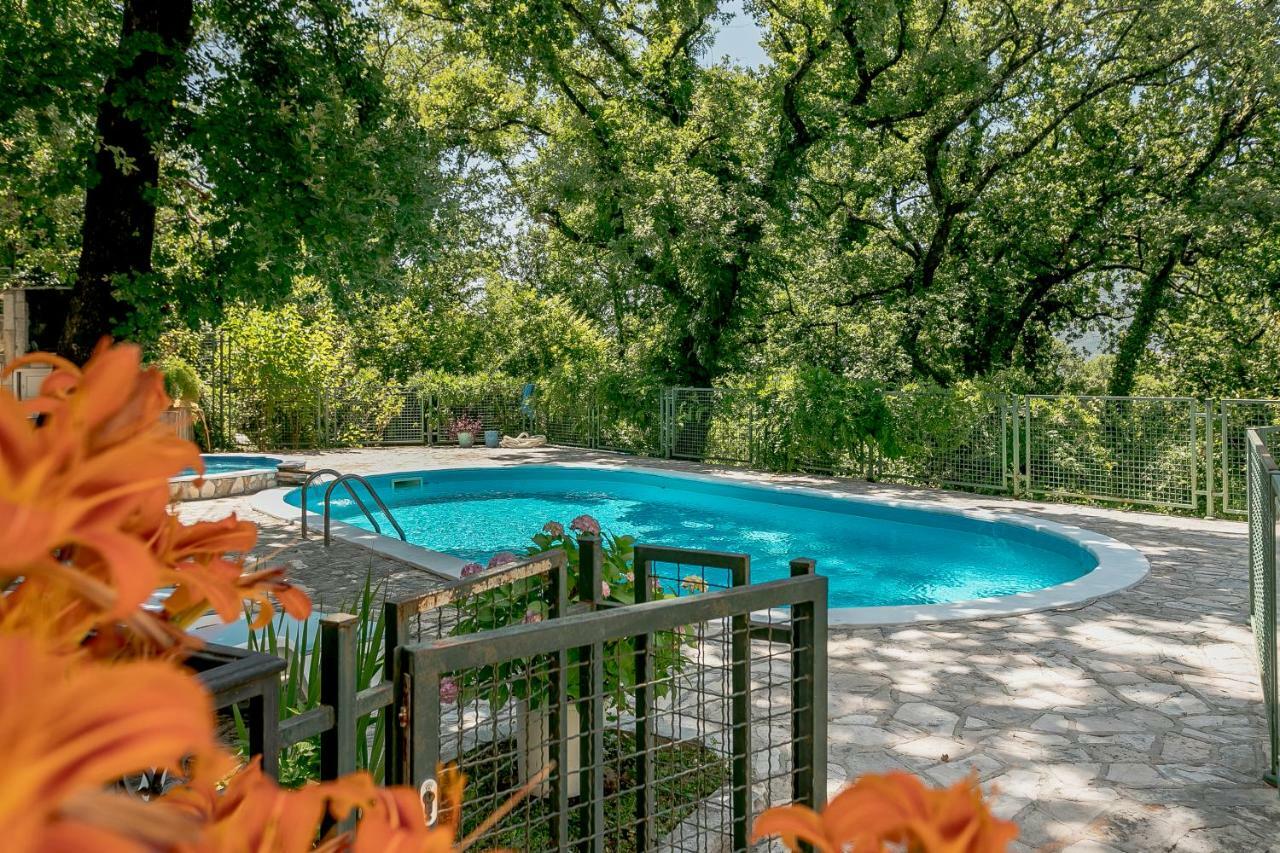 Poolside Apartments Miljan I Ranko Herceg Novi Kültér fotó