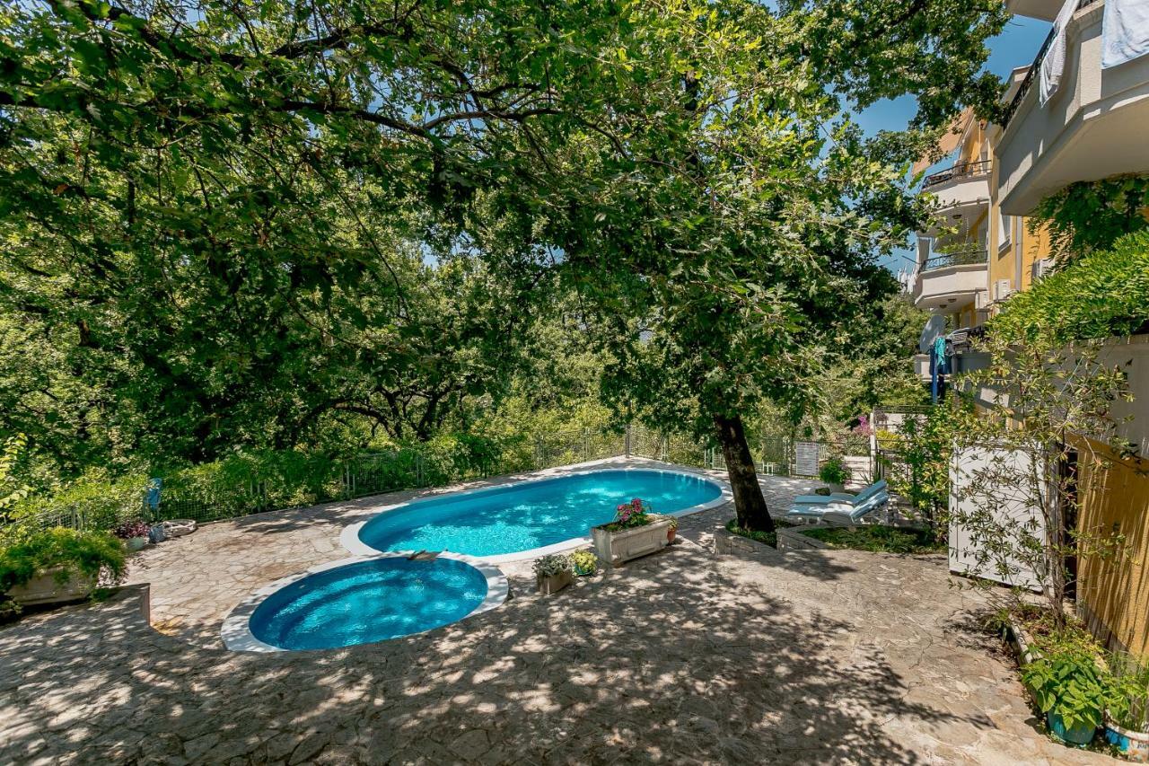 Poolside Apartments Miljan I Ranko Herceg Novi Kültér fotó