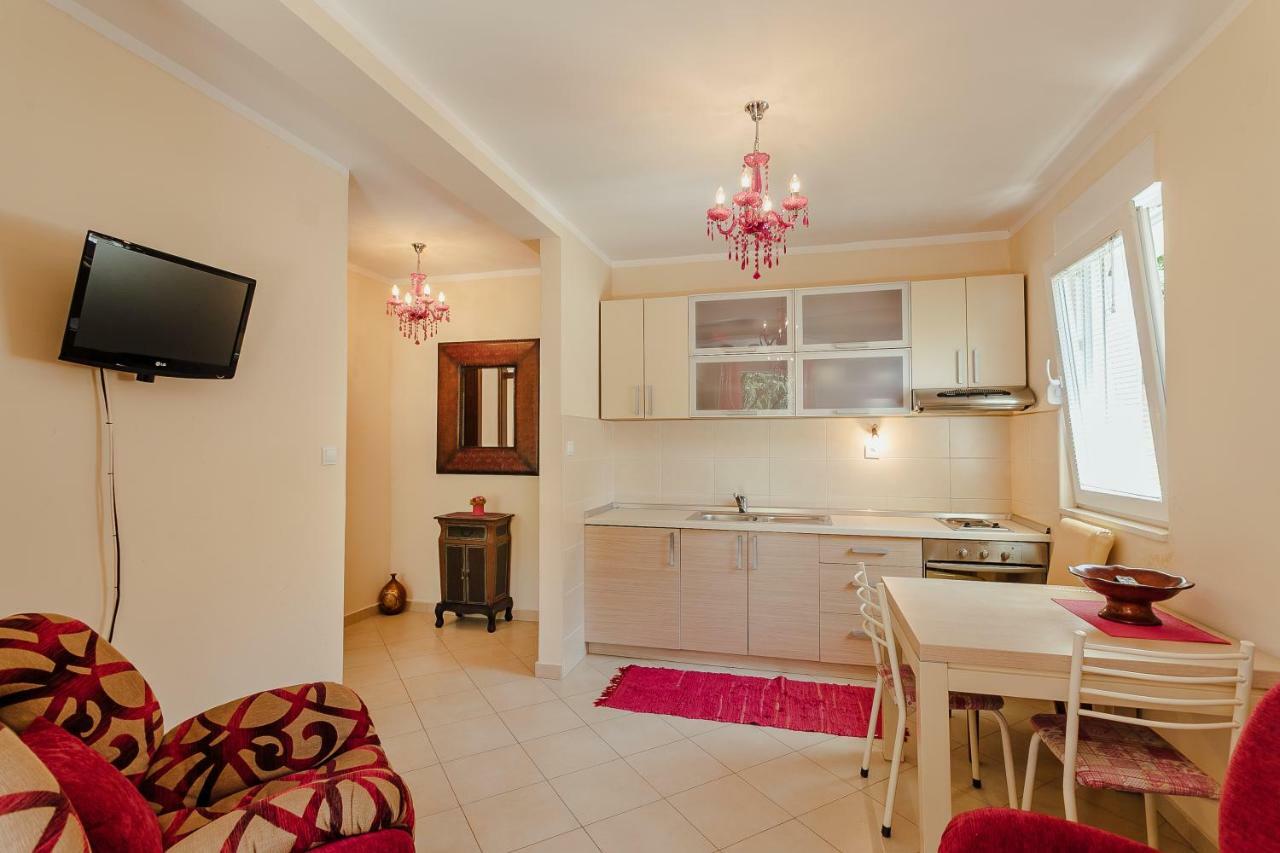 Poolside Apartments Miljan I Ranko Herceg Novi Kültér fotó